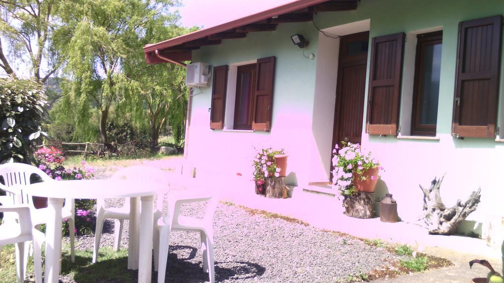 Agriturismo Cugumia Thiesi ภายนอก รูปภาพ