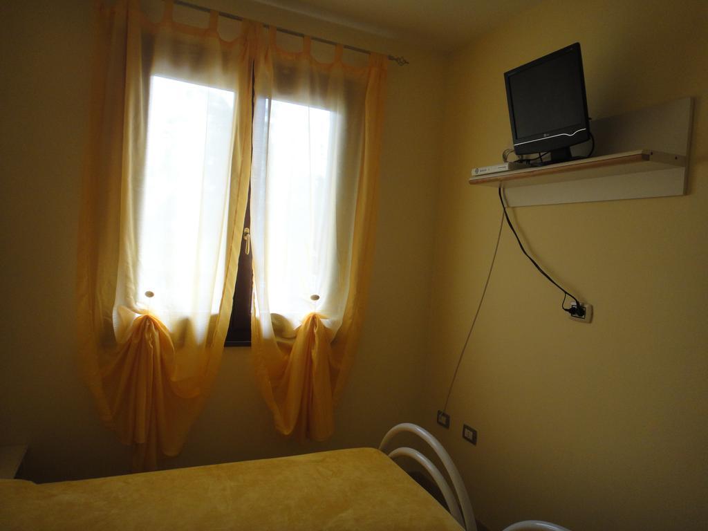 Agriturismo Cugumia Thiesi ภายนอก รูปภาพ